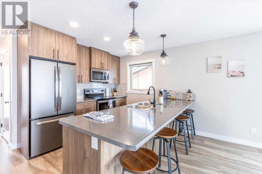 33 Lakeshore Drive, Grandview, Alberta  T0C 2V0 - Photo 2 - A2190452