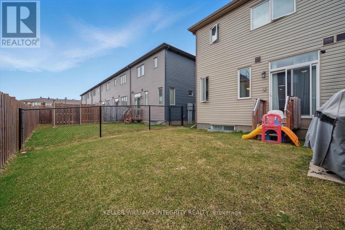 843 June Grass Street, Ottawa, Ontario  K4A 1H4 - Photo 34 - X12105176