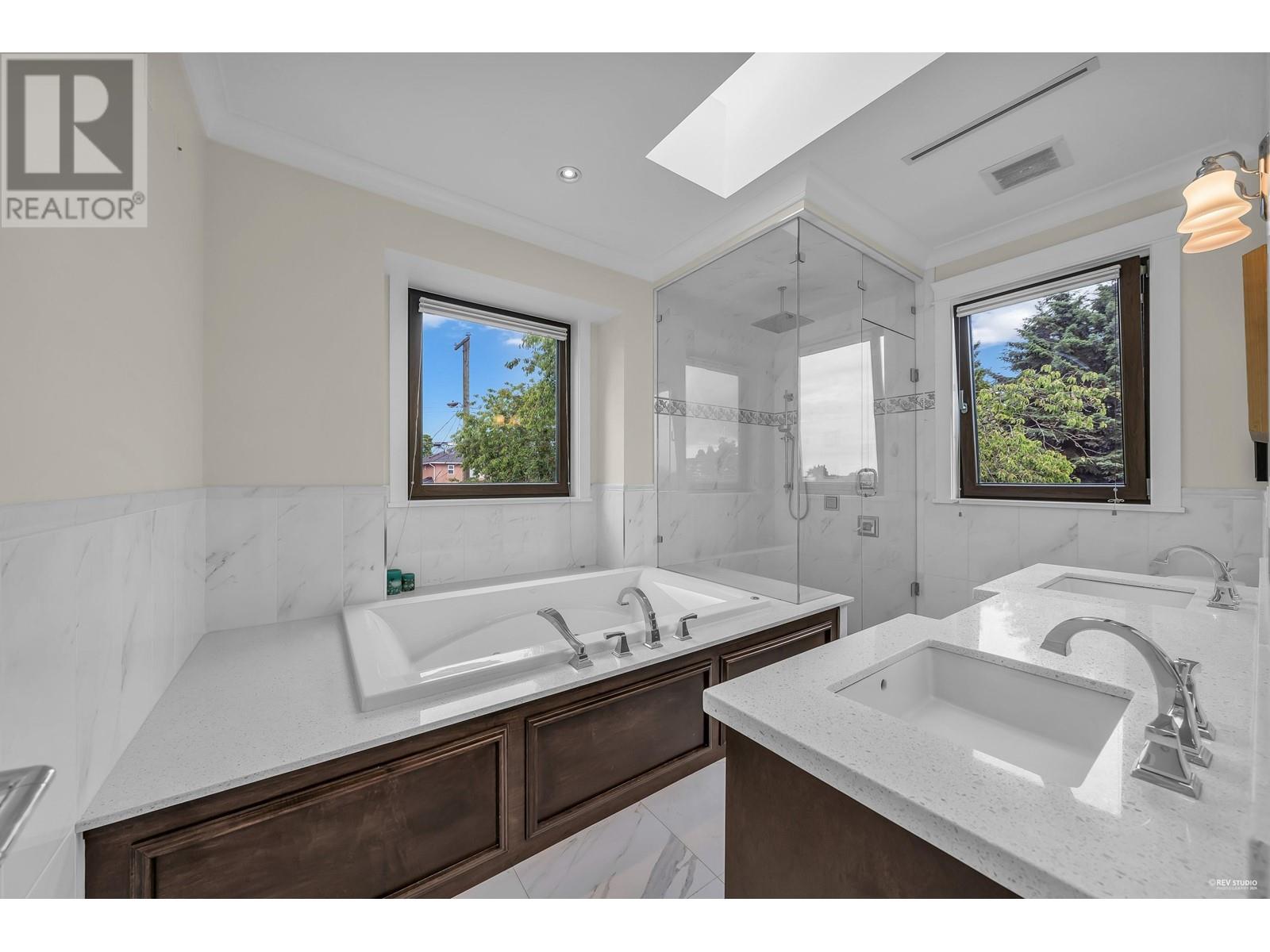 283 W 45th Avenue, Vancouver, British Columbia  V5Y 2W3 - Photo 39 - R2992658