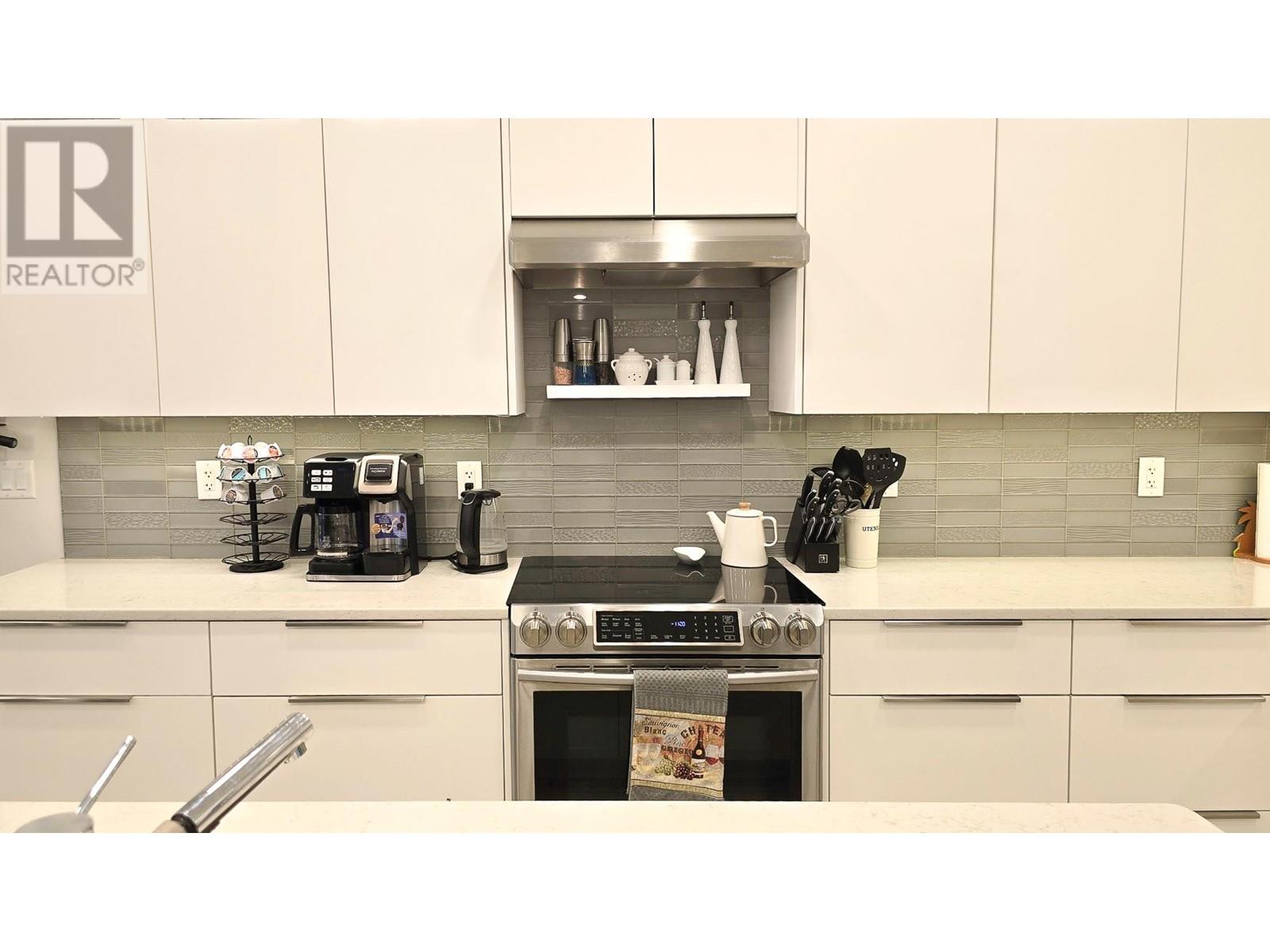 7373 Brooks Lane Unit# 8, Vernon, British Columbia  V1H 1G6 - Photo 5 - 10340712