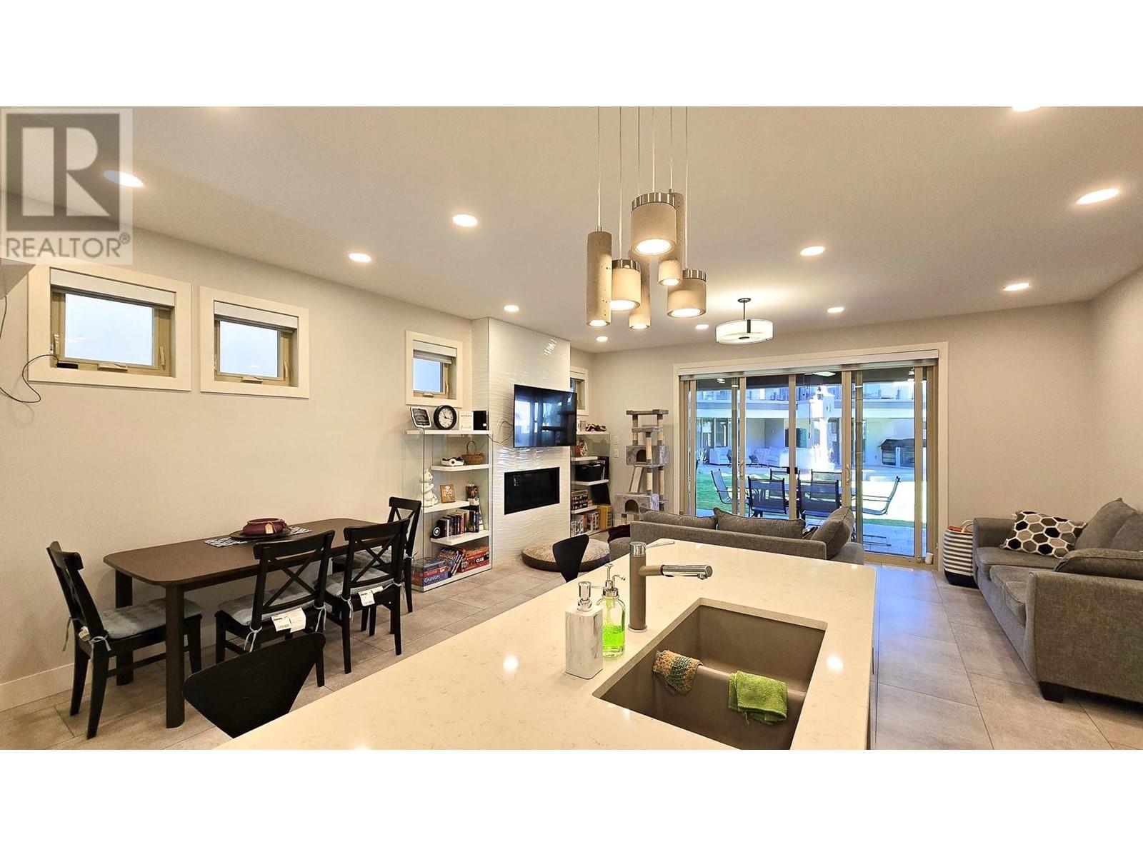 7373 Brooks Lane Unit# 8, Vernon, British Columbia  V1H 1G6 - Photo 6 - 10340712