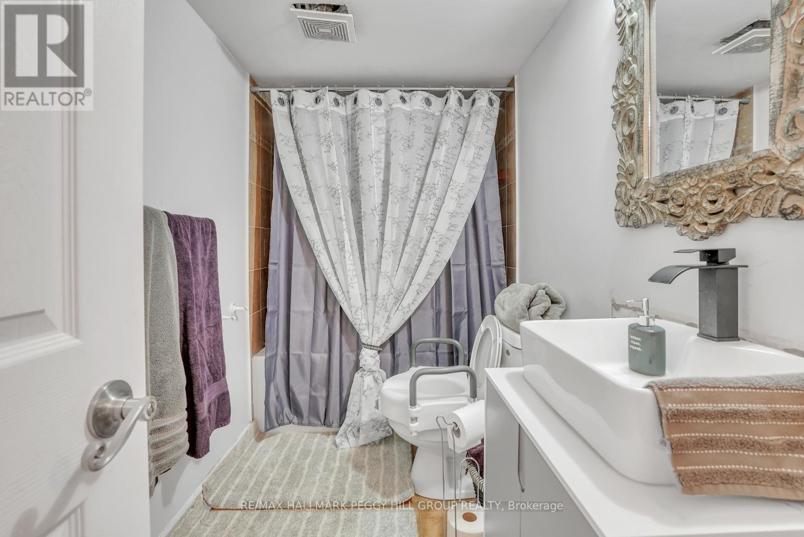 7 Michelle Drive, Barrie, Ontario  L4N 5Y1 - Photo 17 - S12095990