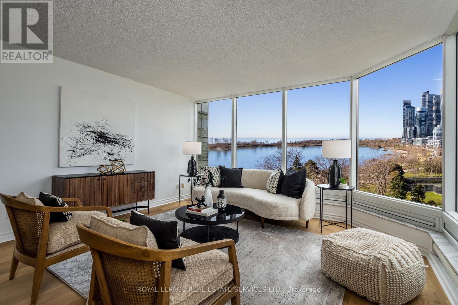 809 - 1 PALACE PIER COURT, Toronto, Ontario