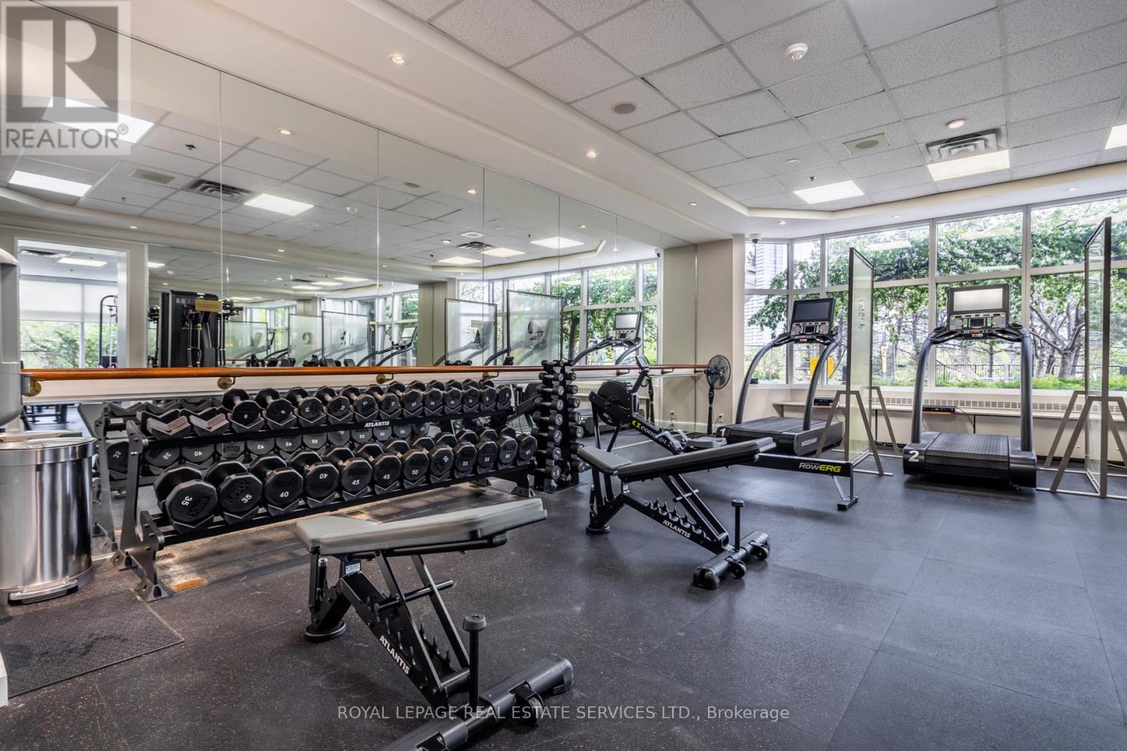 809 - 1 Palace Pier Court, Toronto, Ontario  M8V 3W9 - Photo 24 - W12105141