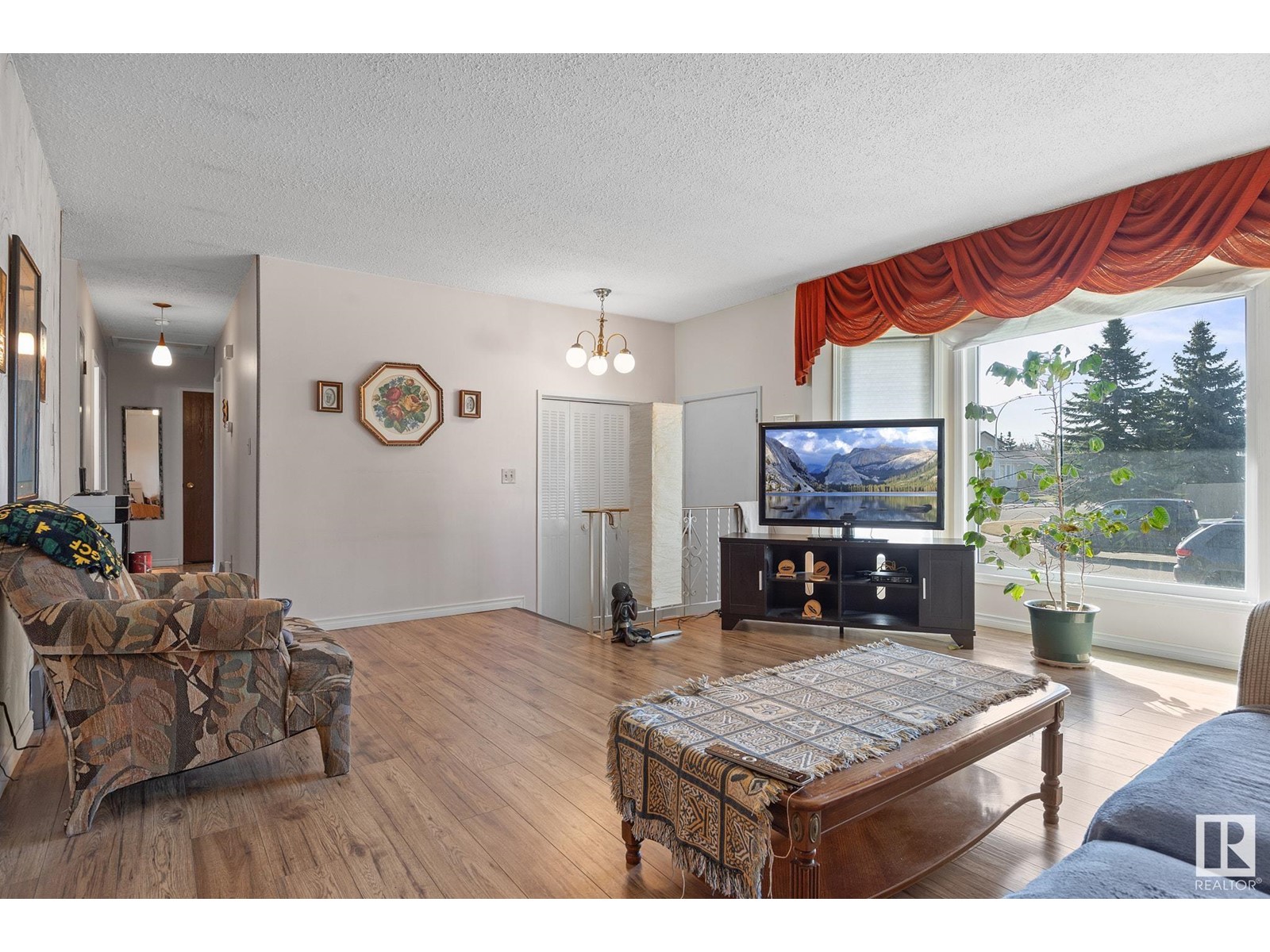 4112 136 Av Nw, Edmonton, Alberta  T5A 2W8 - Photo 6 - E4432875