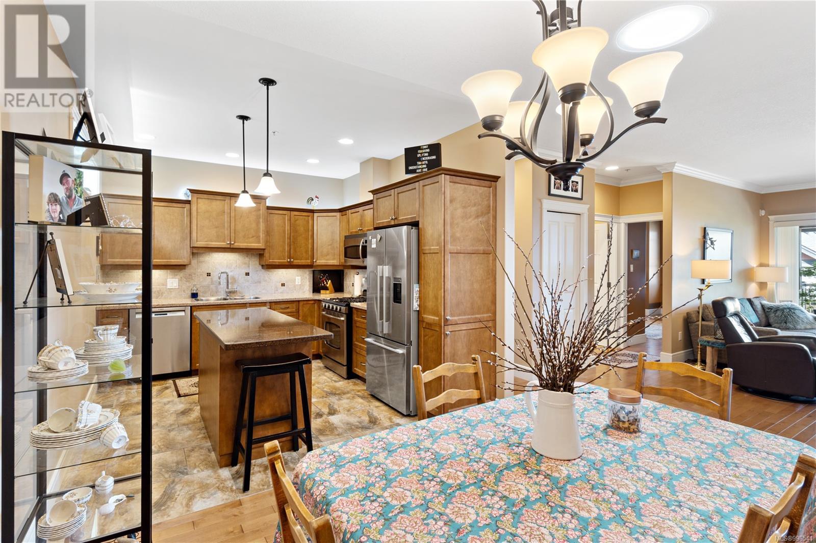 Property at 106 4730 Skyline Way image 3