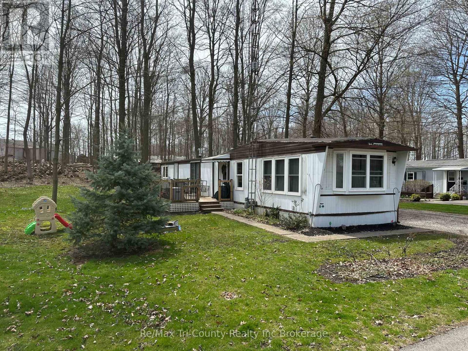 10085 Culloden Rd (Oak St Unit 210), Bayham, Ontario  N0J 1H0 - Photo 1 - X11997010