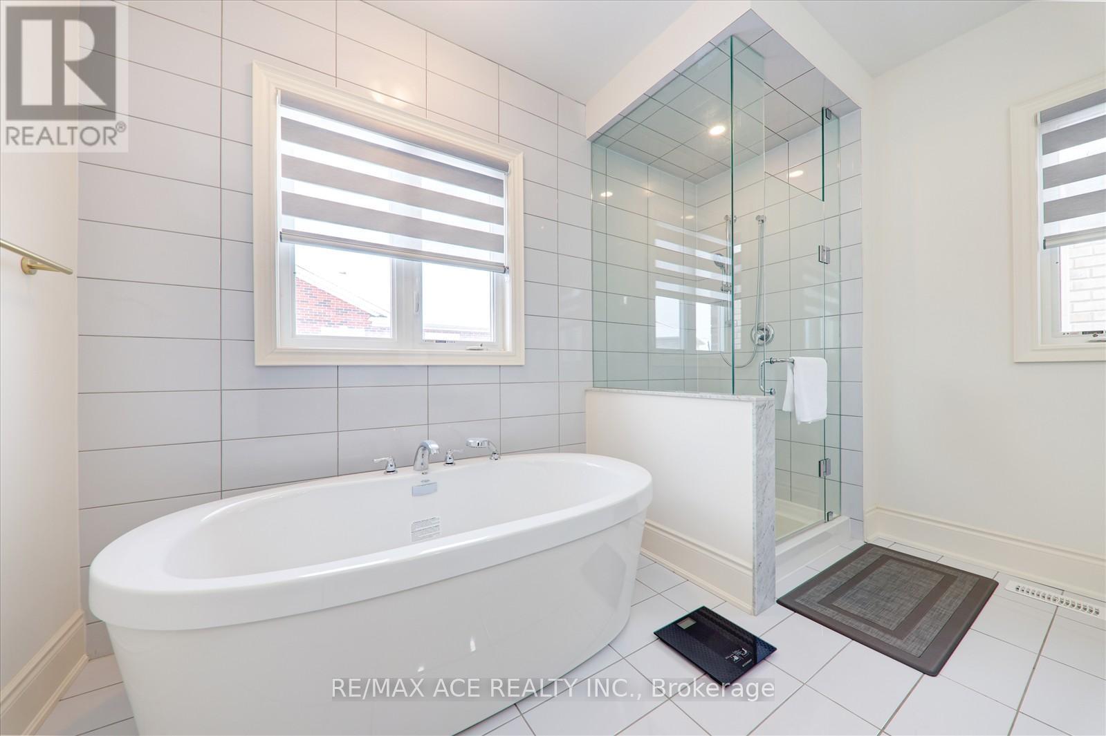 122 Steam Whistle Drive, Whitchurch-Stouffville, Ontario  L4A 4X5 - Photo 26 - N11966283