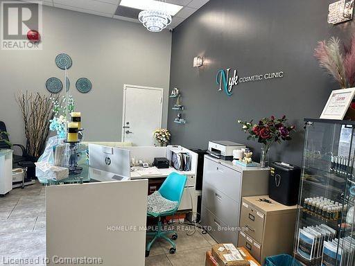 60 Dundas Street E Unit# 8, Mississauga, Ontario  L5A 1W4 - Photo 2 - 40721474