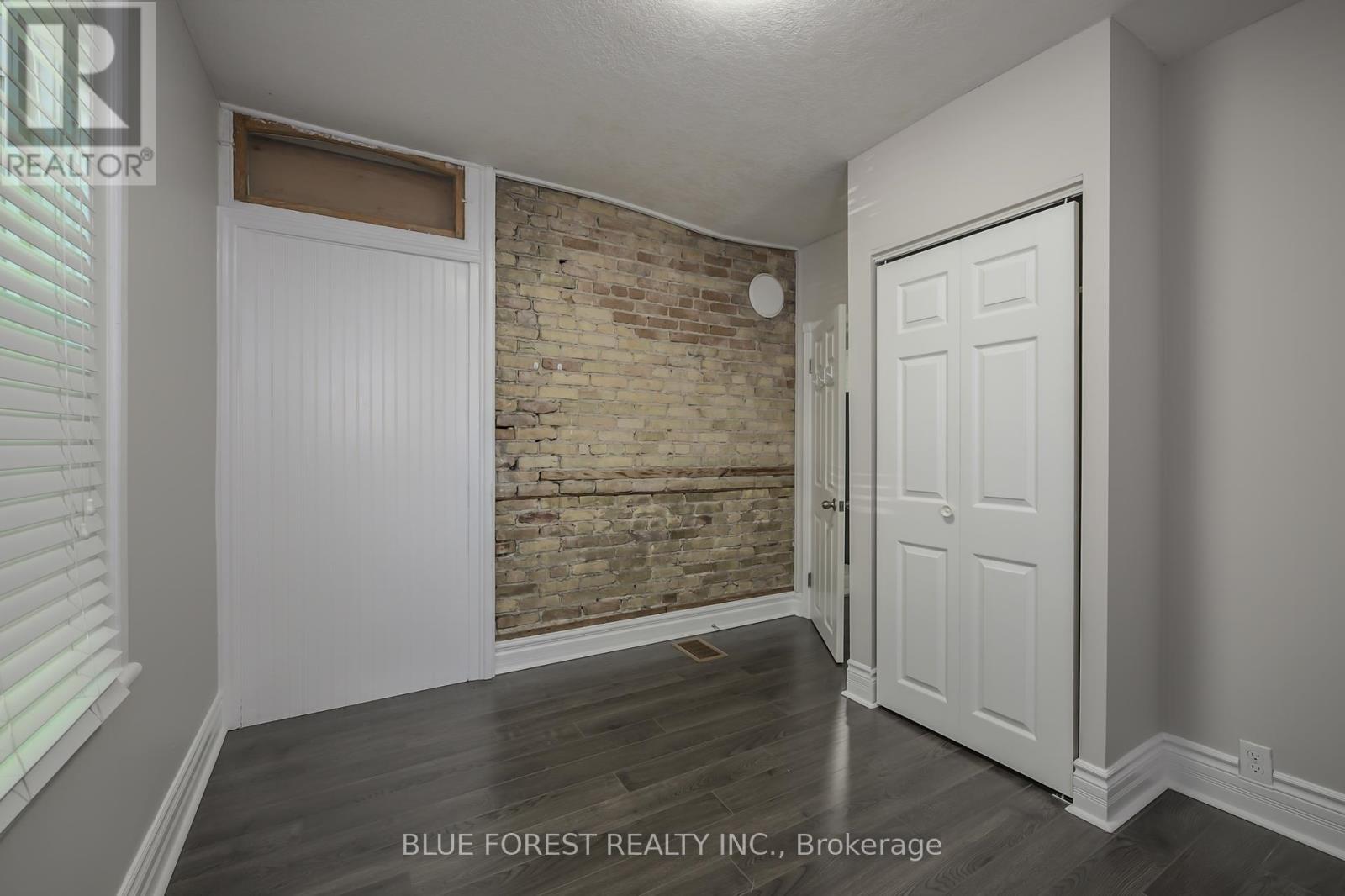 Photo 13 of 20 for 175 Sydenham Street