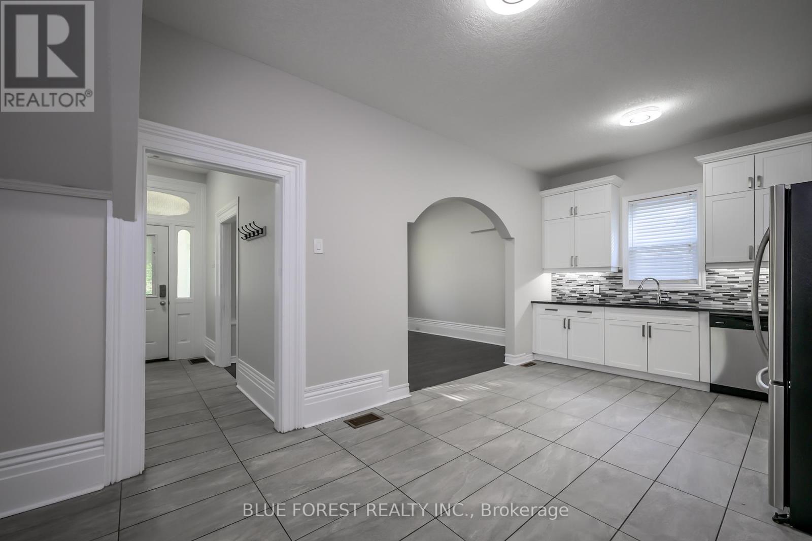 Photo 6 of 20 for 175 Sydenham Street