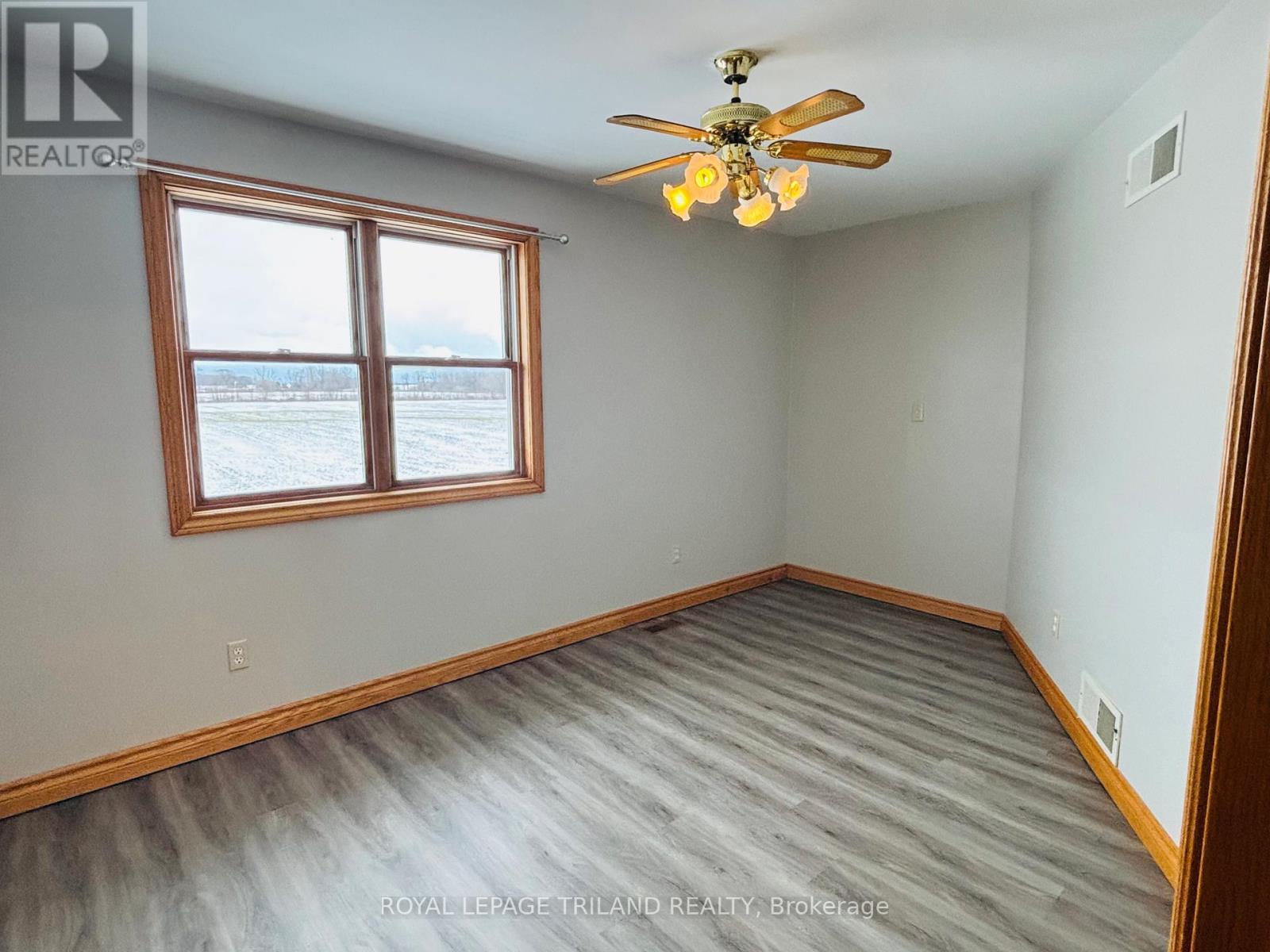 37197 3rd Line, Southwold, Ontario  N0L 2G0 - Photo 15 - X12105285