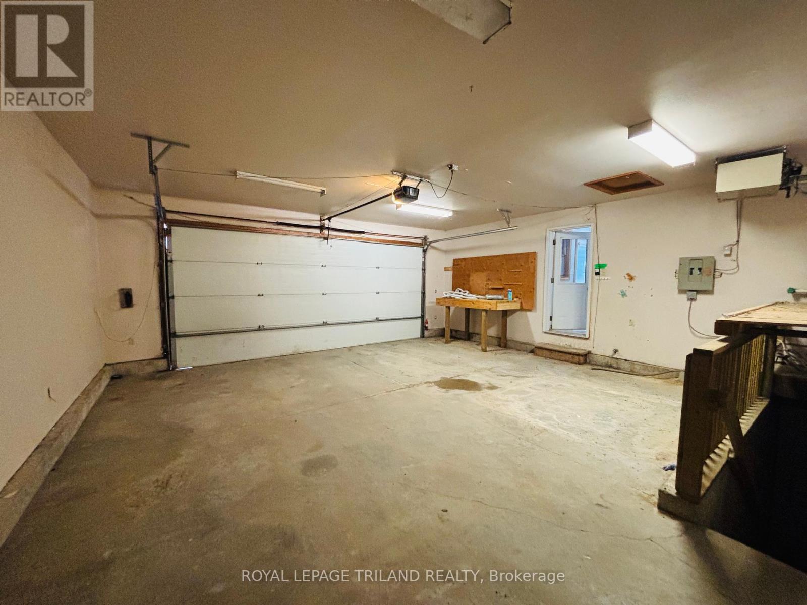 37197 3rd Line, Southwold, Ontario  N0L 2G0 - Photo 19 - X12105285