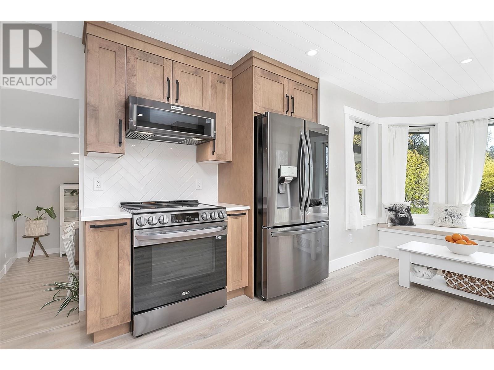 1859 Klondike Court, Lake Country, British Columbia  V4V 1P2 - Photo 11 - 10344761