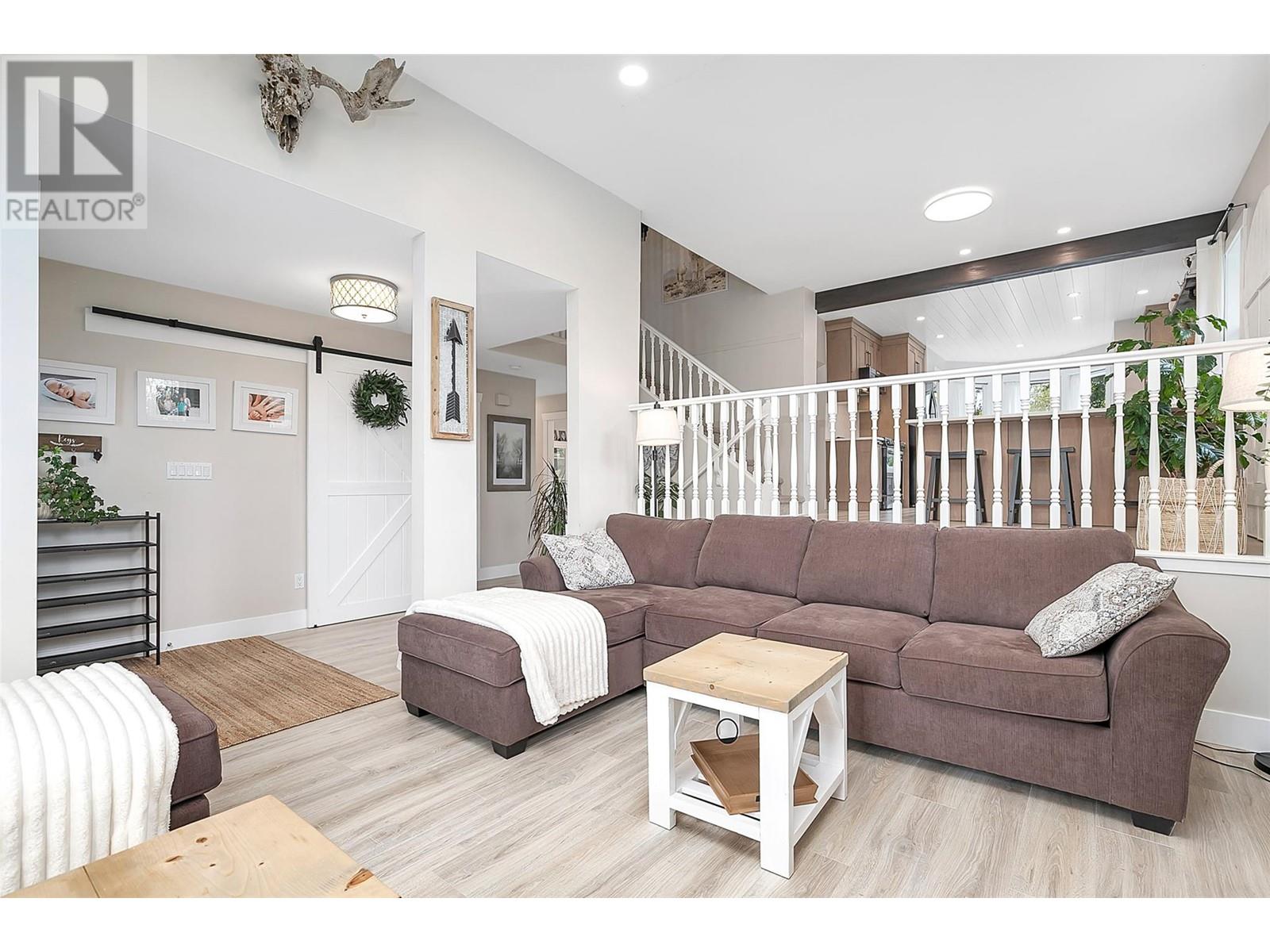 1859 Klondike Court, Lake Country, British Columbia  V4V 1P2 - Photo 4 - 10344761