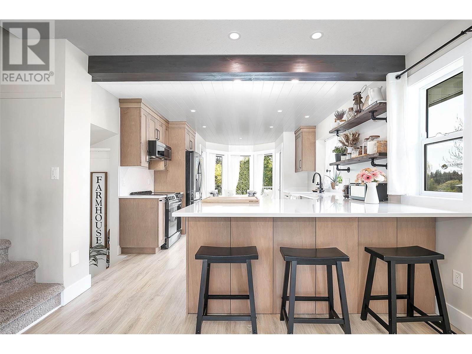 1859 Klondike Court, Lake Country, British Columbia  V4V 1P2 - Photo 7 - 10344761