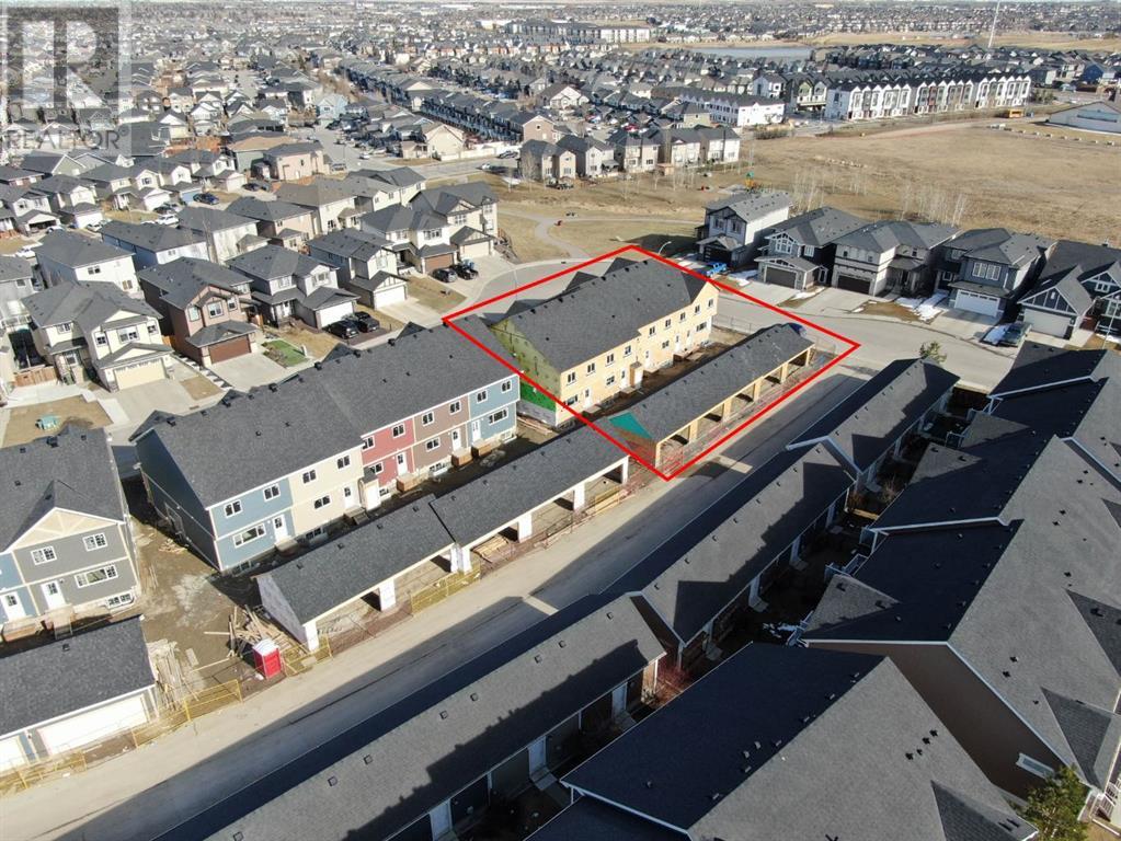 63, 59, 55, 51, 47 Baysprings Terrace Sw, Airdrie, Alberta  T4B 4a8 - Photo 2 - A2213068
