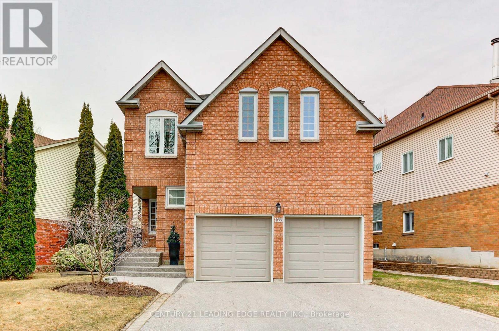 Property at 128 BASSETT BOULEVARD image 1