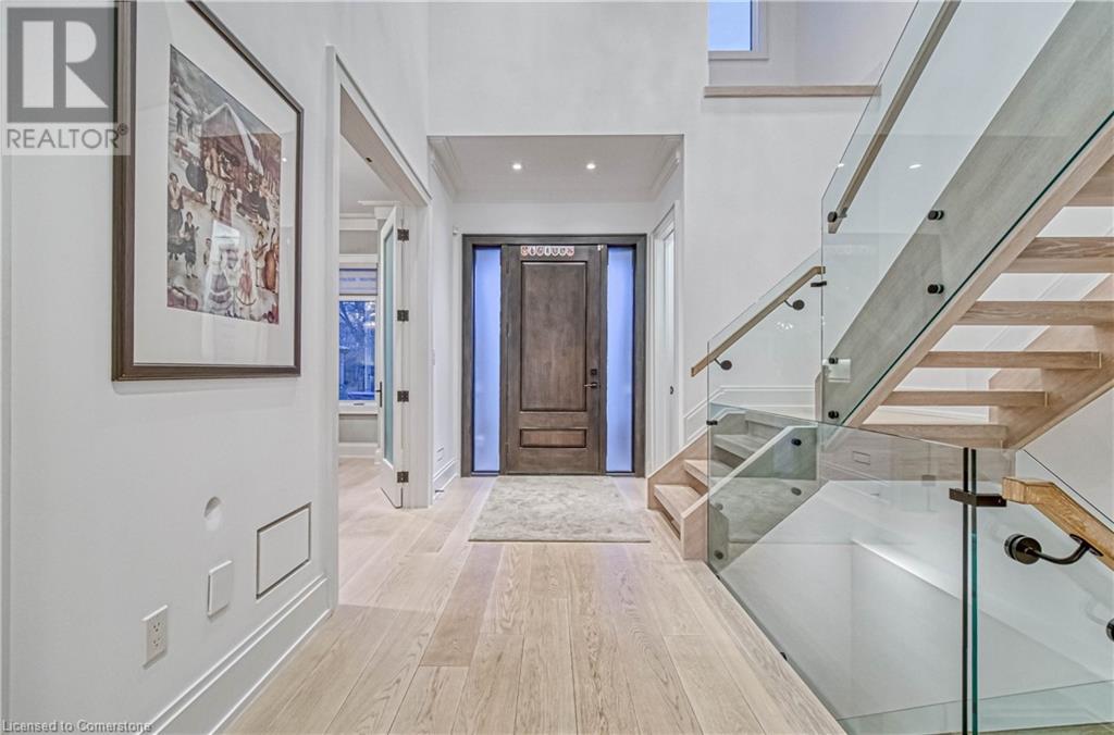 Property at 1516 PEMBROKE Drive image 3