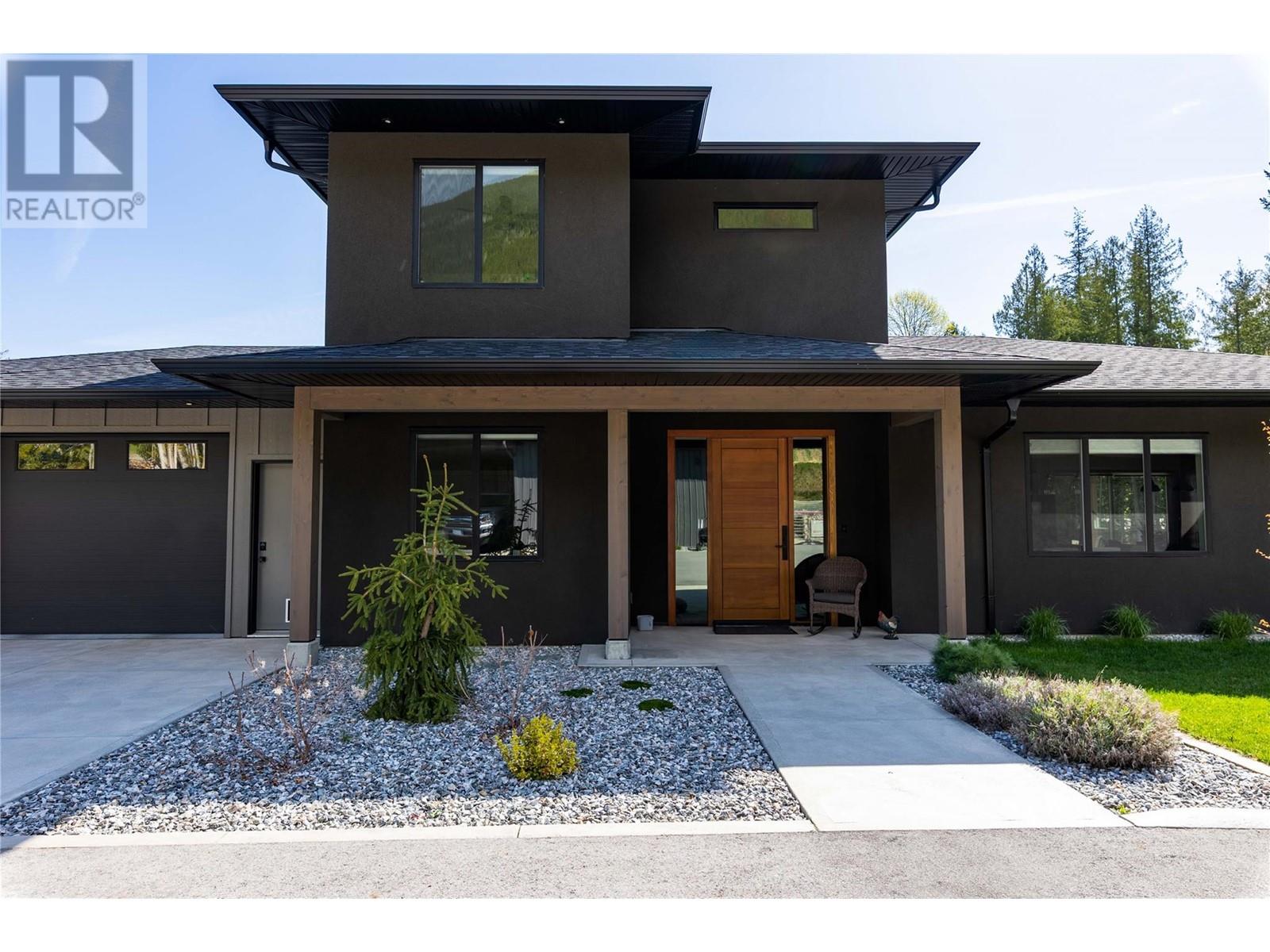 6400 1 Avenue Nw, Salmon Arm, British Columbia  V1E 3B2 - Photo 19 - 10345064