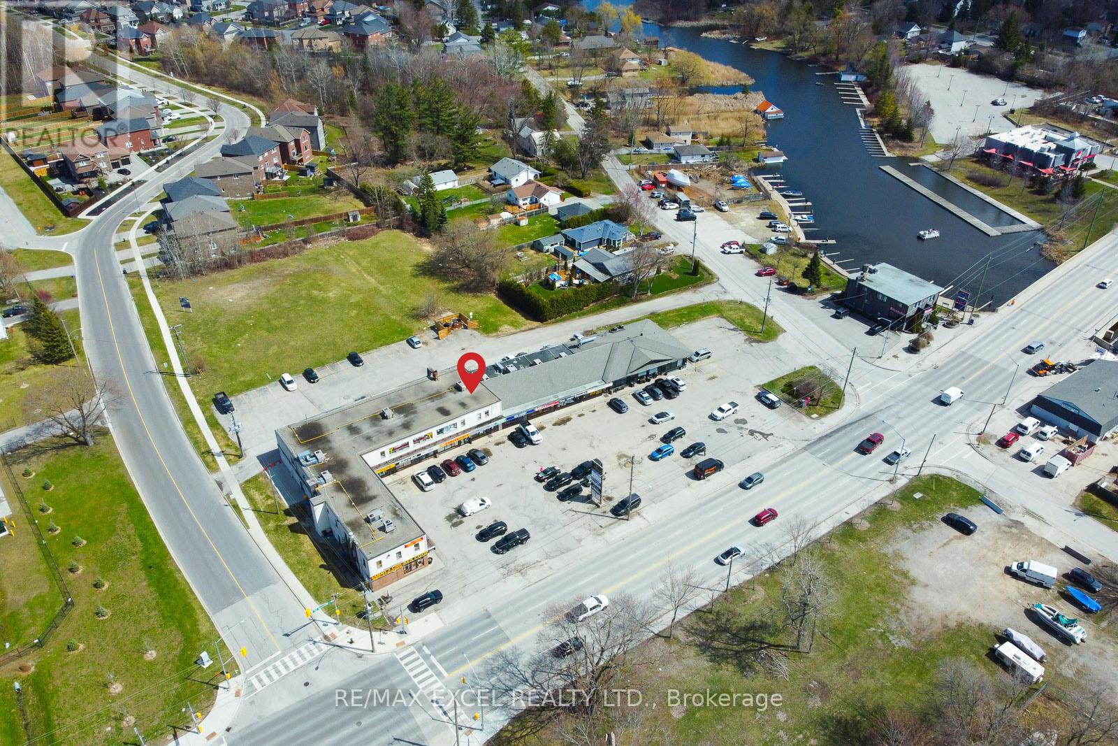 9 - 213 The Queensway Road S, Georgina, Ontario  L4P 2A7 - Photo 15 - N12105320