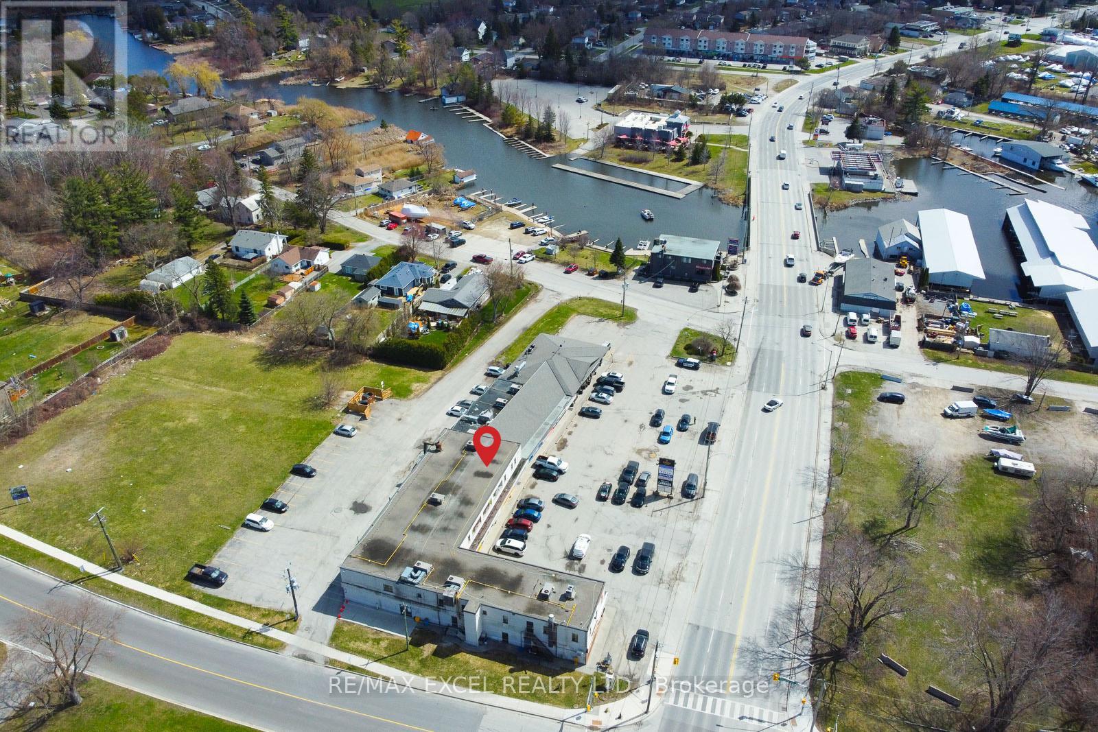 9 - 213 The Queensway Road S, Georgina, Ontario  L4P 2A7 - Photo 16 - N12105320