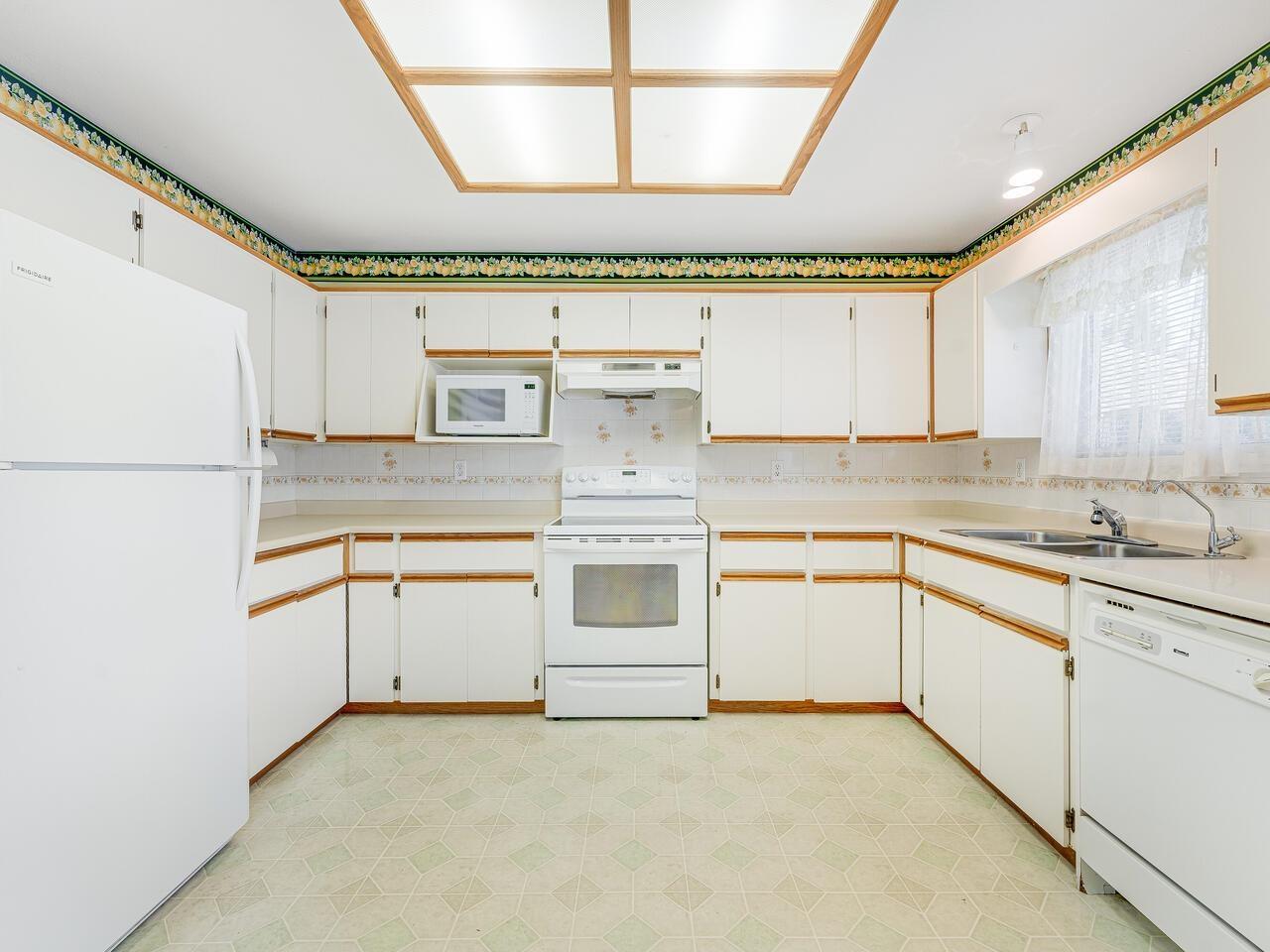 125 10172 141 Street, Surrey, British Columbia  V3T 4P6 - Photo 6 - R2994564