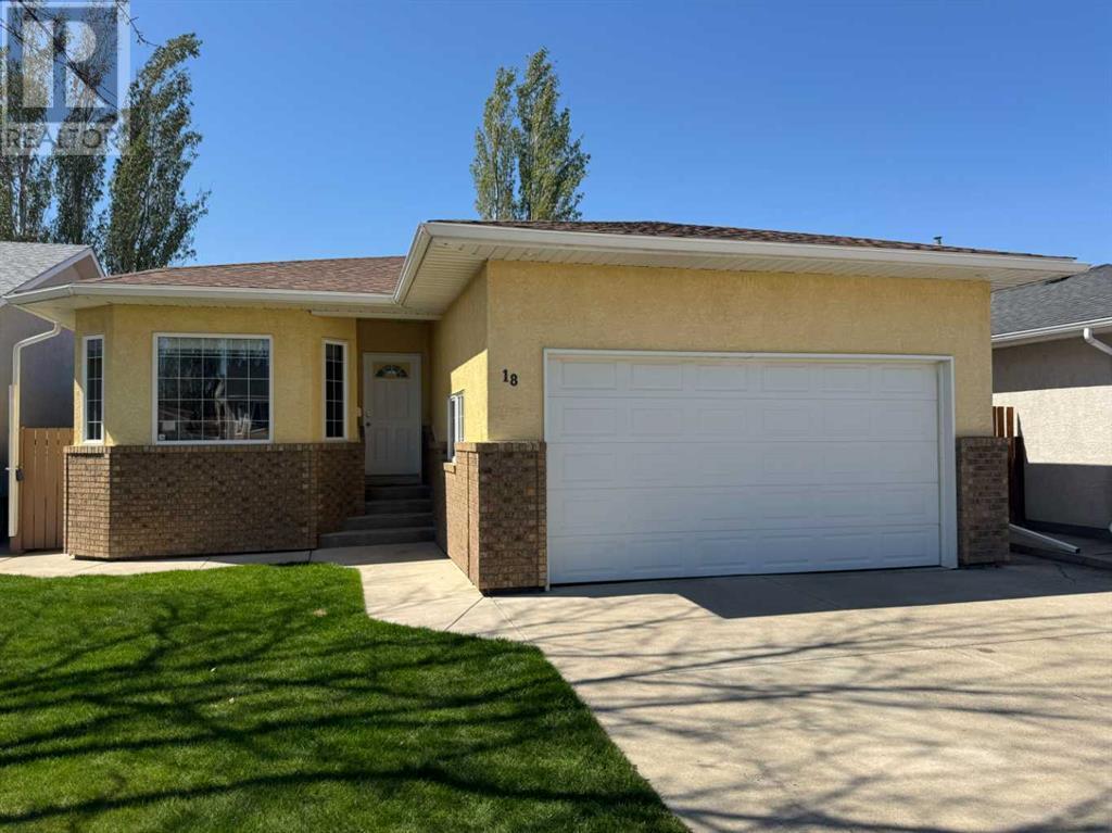 Property at 18 Cougar Crescent N image 1