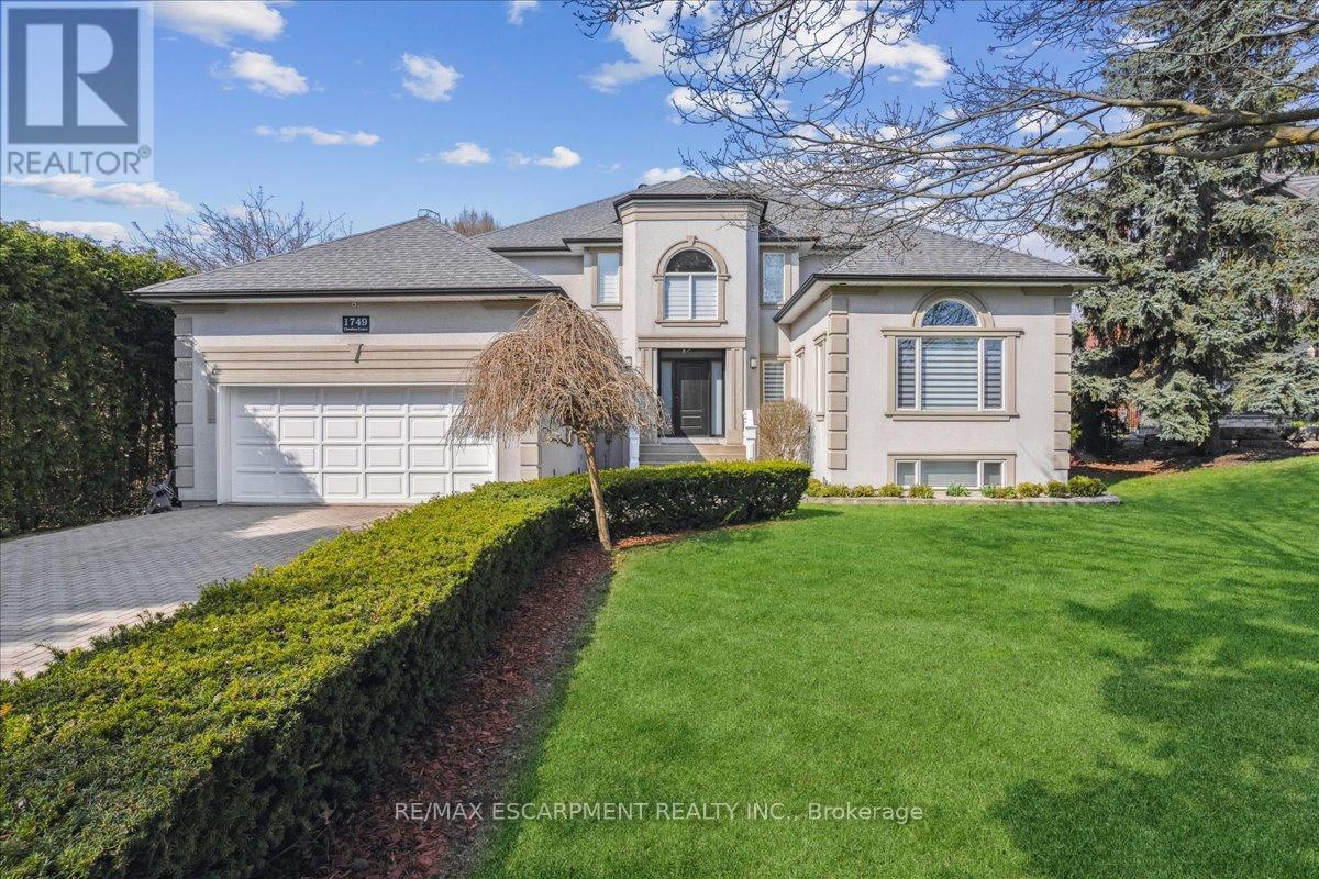 1749 CHESBRO COURT, Mississauga, Ontario