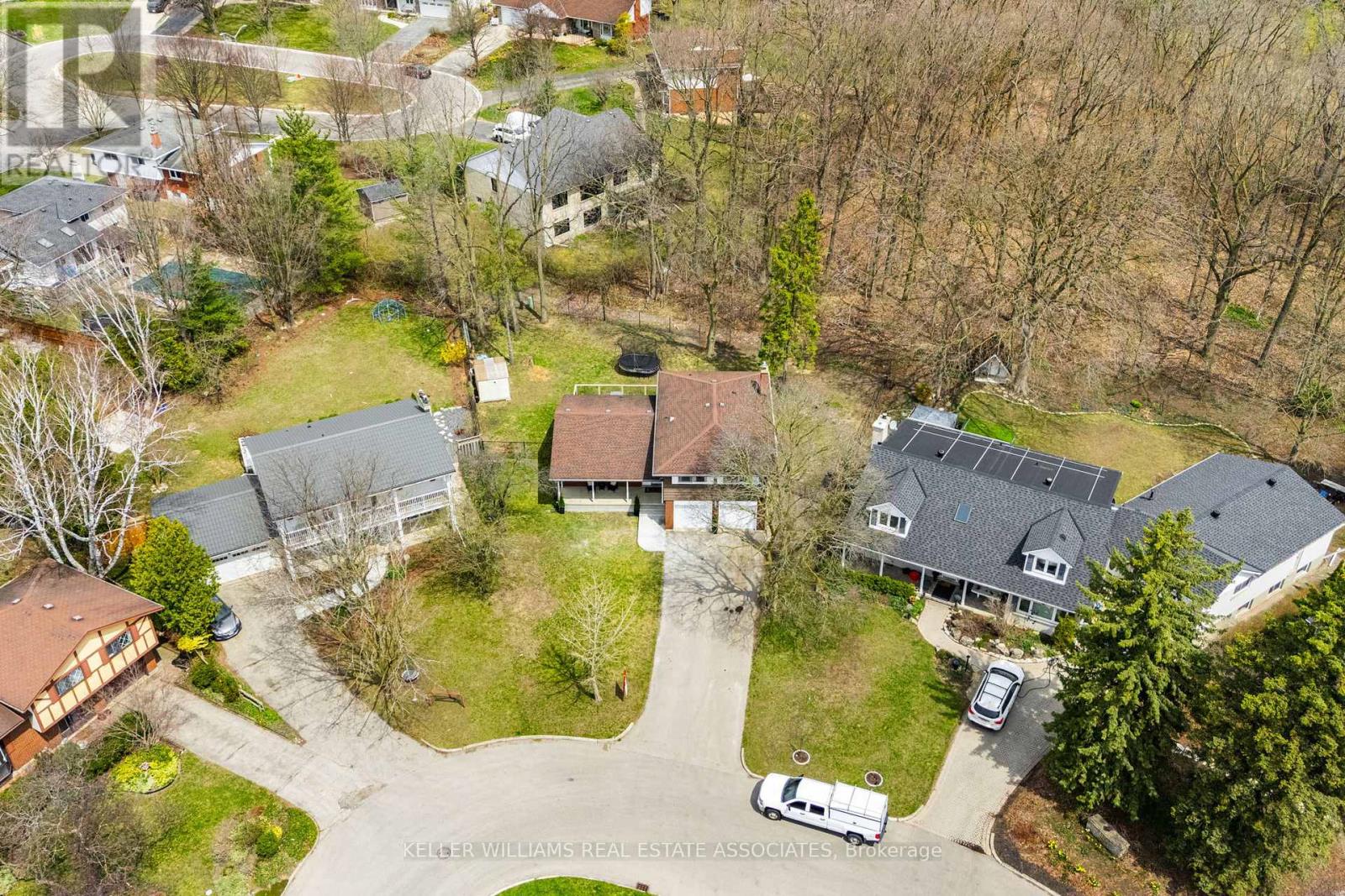Property at 104 CARDINAL CRESCENT S image 3