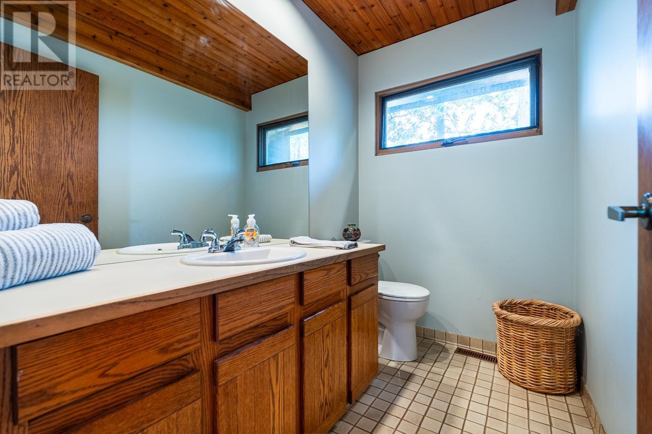 3944 Marine Avenue, Belcarra, British Columbia  V3H 4R9 - Photo 15 - R2985554