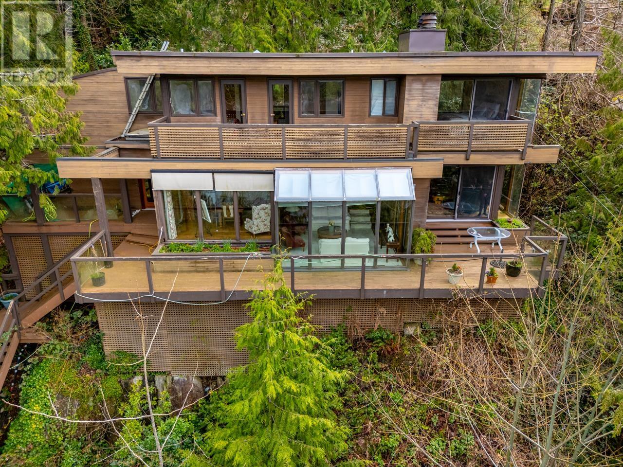 Property at 3944 MARINE AVENUE image 2