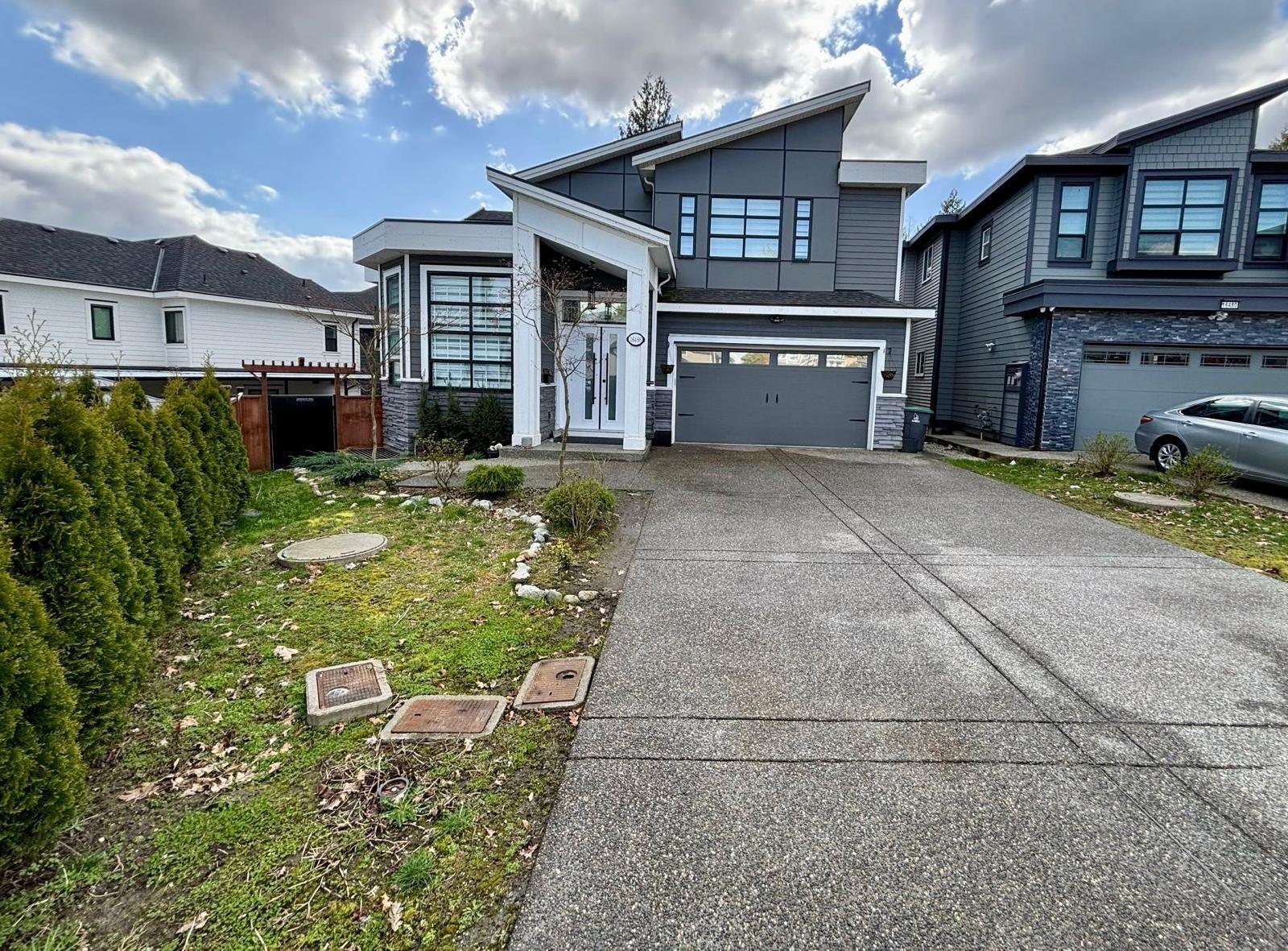 Property at 16488 103 AVENUE image 1