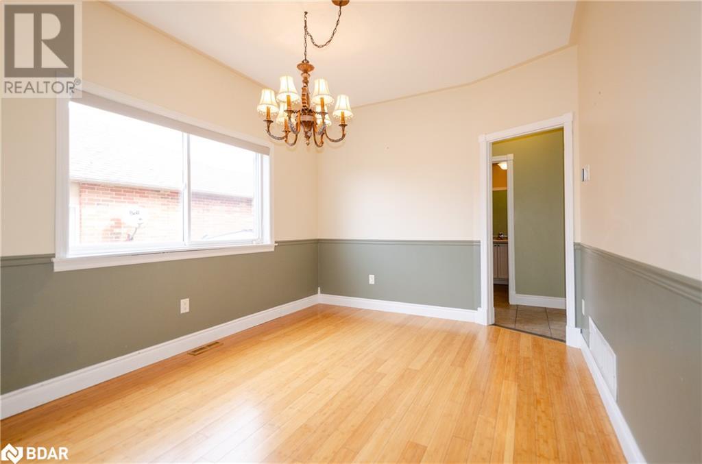 38 Harwood Drive Unit# Upper, Barrie, Ontario  L4N 6V3 - Photo 8 - 40721741