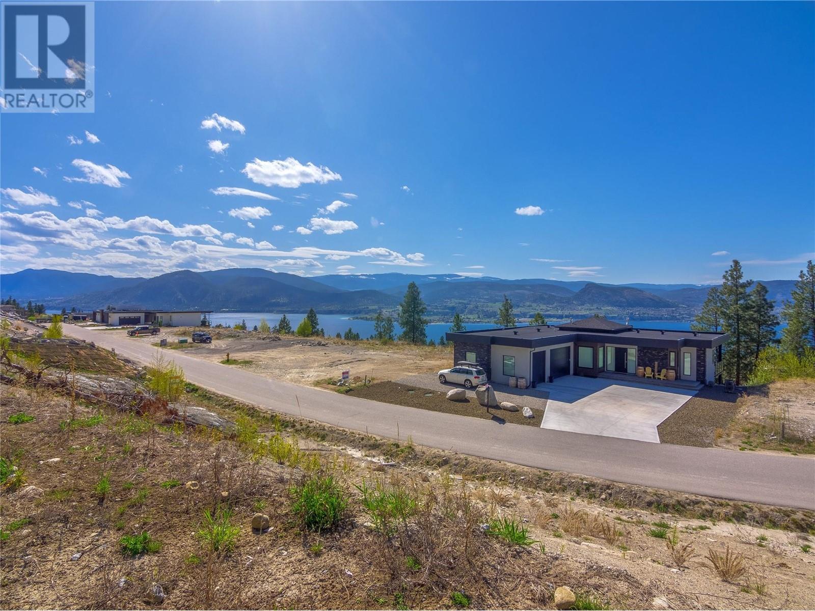 2960 Outlook Way, Naramata, British Columbia  V0H 1N1 - Photo 4 - 10344991