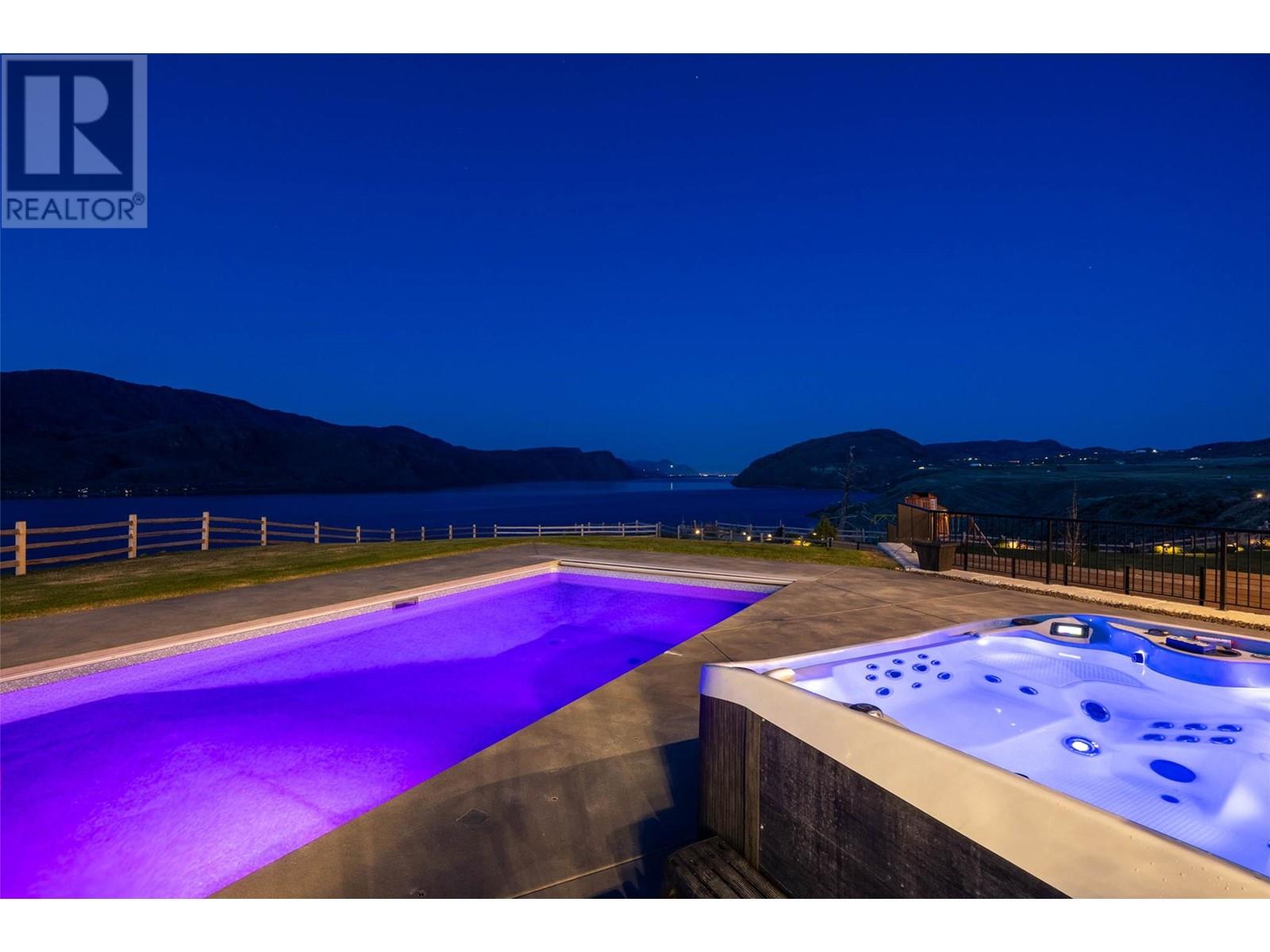 346 Rue Cheval Noir, Kamloops, British Columbia  V1S 0G2 - Photo 78 - 10343624