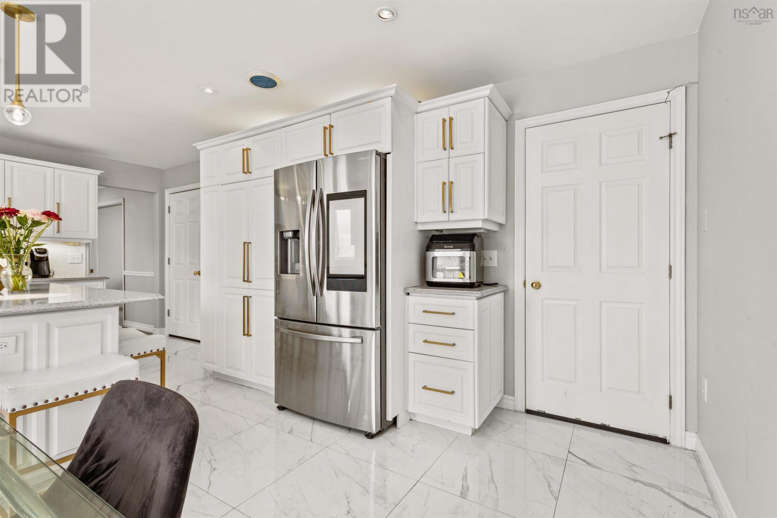 11 Stockleigh Place, Halifax, Nova Scotia  B3M 4K4 - Photo 5 - 202507089