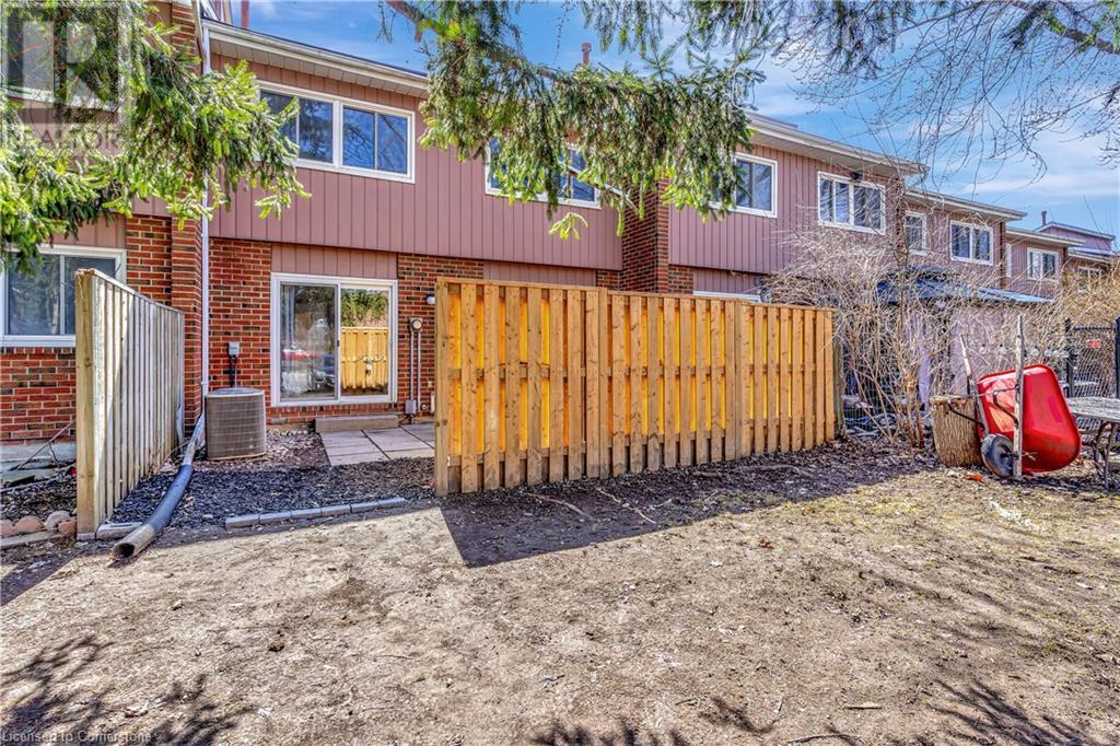 121 University Avenue E Unit# 74, Waterloo, Ontario  N2J 4J1 - Photo 37 - 40711977