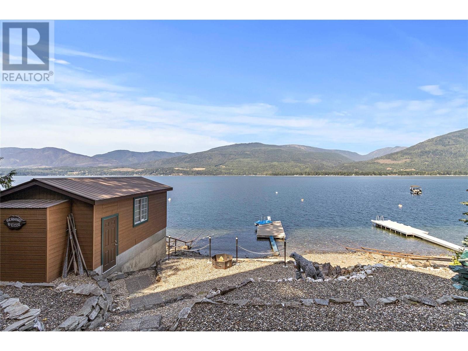 4279 Justin Road, Eagle Bay, British Columbia  V0E 1T0 - Photo 4 - 10338173