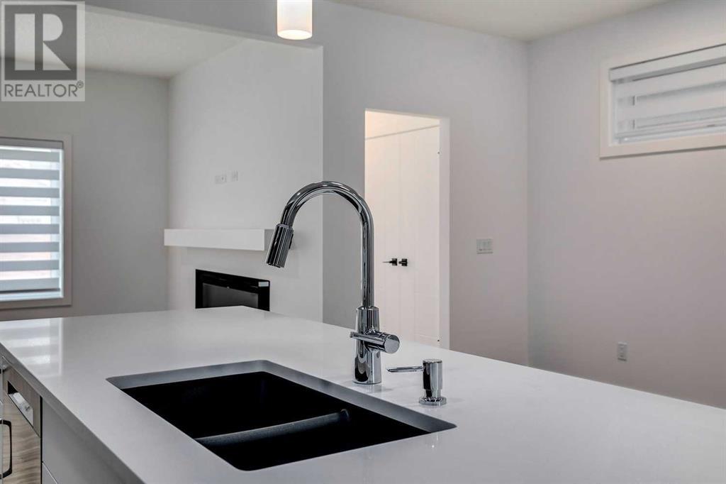 89 Legacy Reach Circle Se, Calgary, Alberta  T2X 5V4 - Photo 6 - A2214232