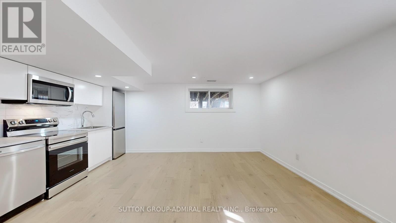 Basement 2 - 118 Clifton Avenue, Toronto, Ontario  M3H 4L3 - Photo 5 - C12105461