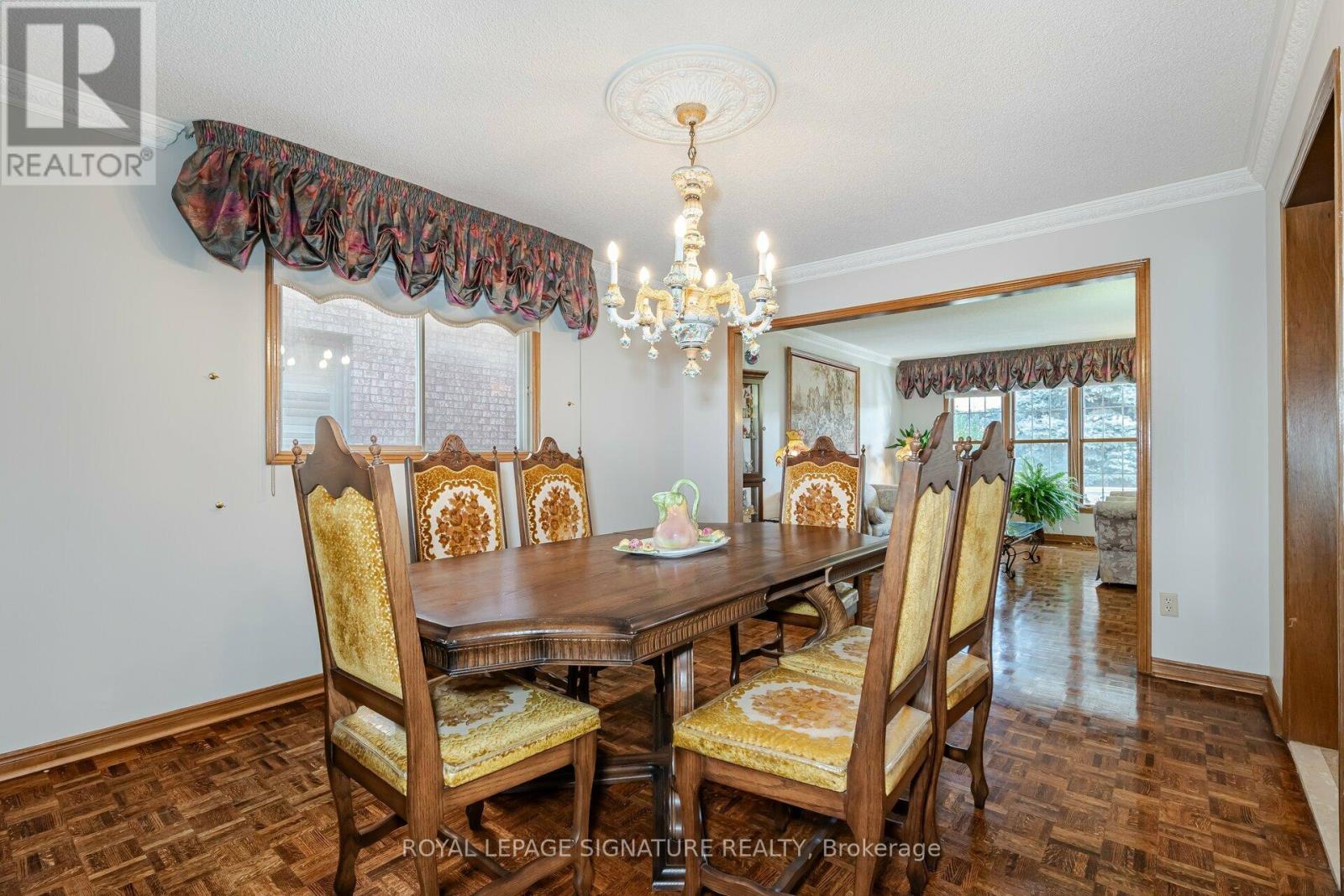100 Gas Light Crescent, Vaughan, Ontario  L4L 8G1 - Photo 12 - N12105333