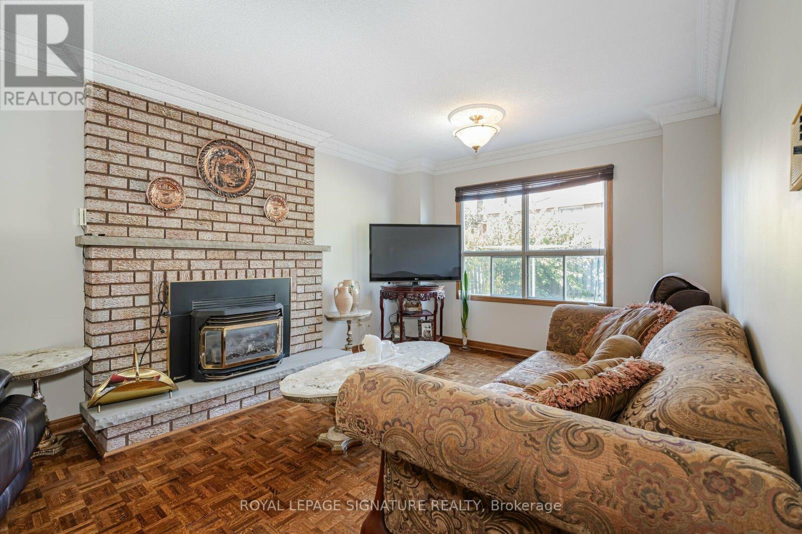 100 Gas Light Crescent, Vaughan, Ontario  L4L 8G1 - Photo 18 - N12105333