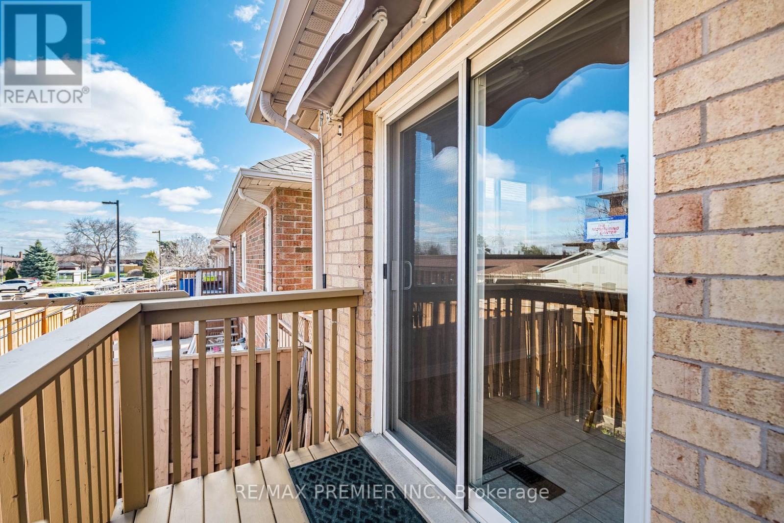 12 Amalfi Court, Vaughan, Ontario  L4L 9S2 - Photo 46 - N12101991