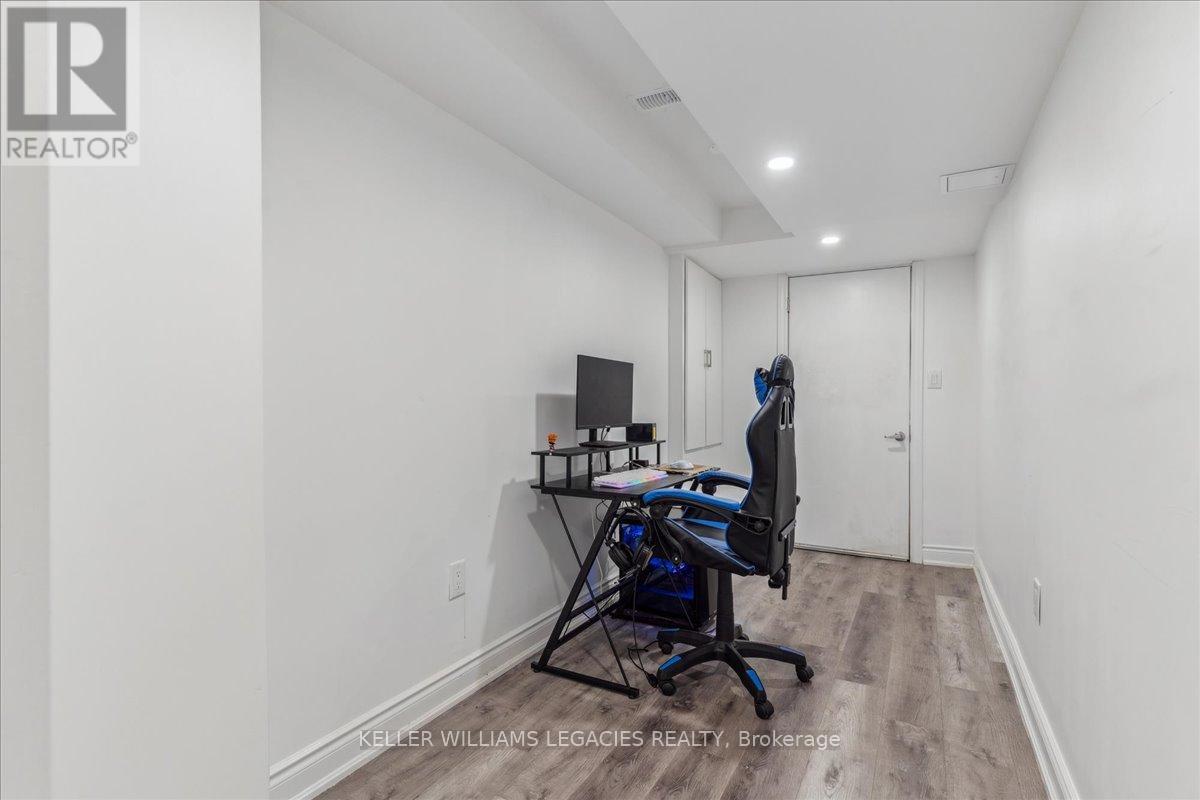69 Doris Pawley Crescent, Caledon, Ontario  L7C 4E7 - Photo 24 - W12105331