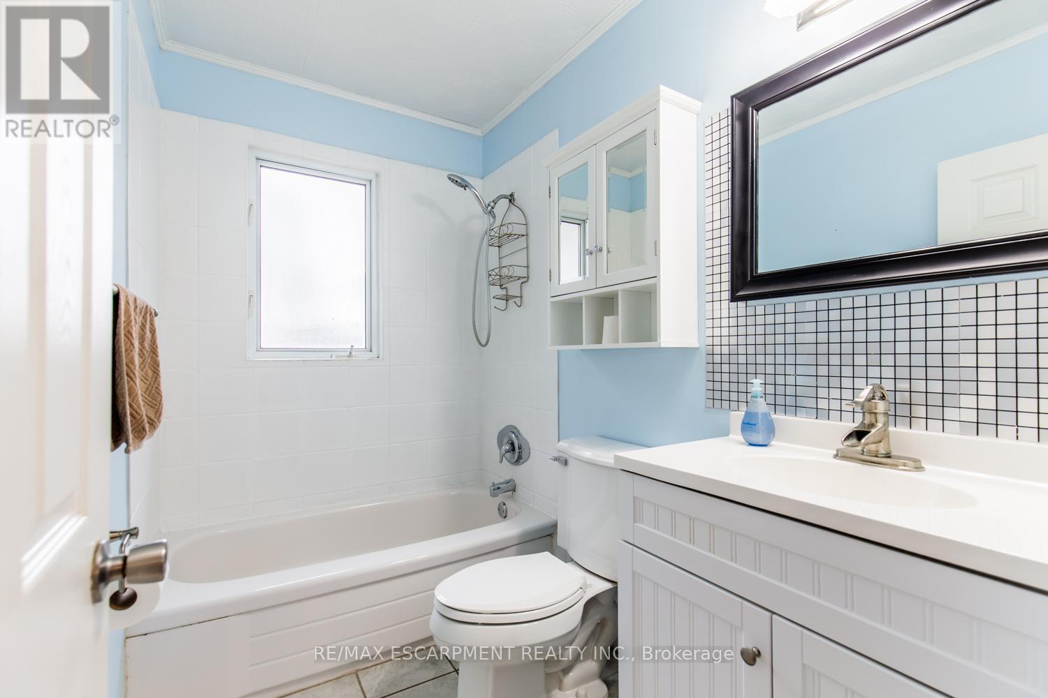 961 Shadeland Avenue, Burlington, Ontario  L7T 2M4 - Photo 20 - W12105375
