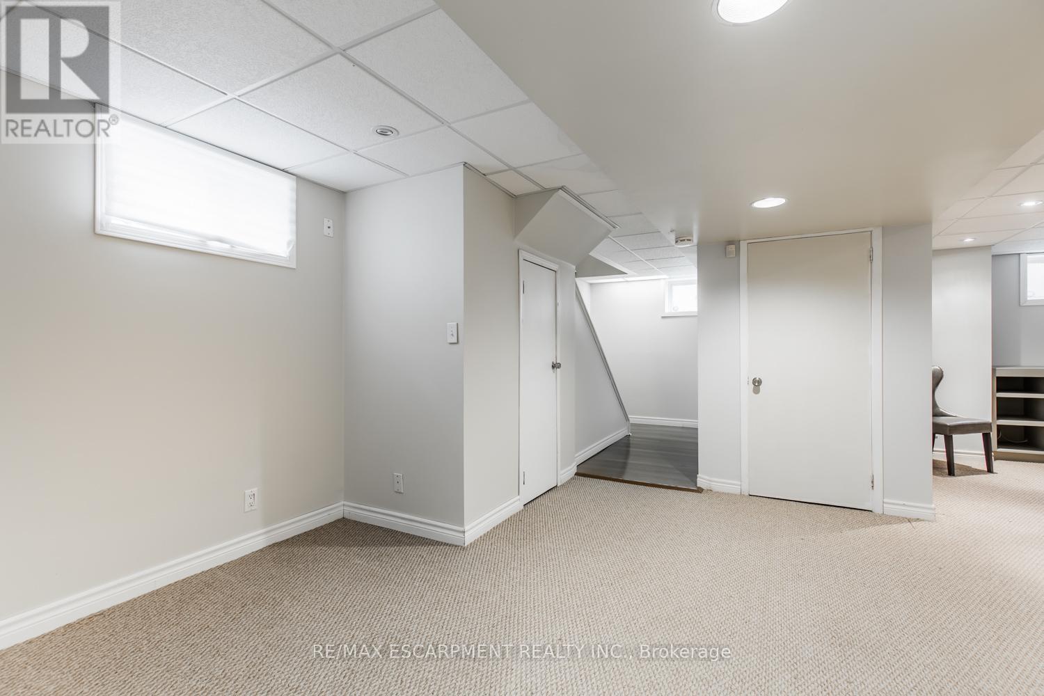 961 Shadeland Avenue, Burlington, Ontario  L7T 2M4 - Photo 21 - W12105375