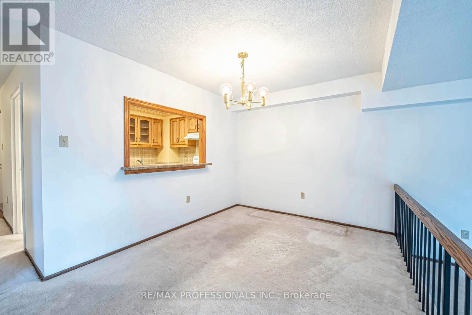 Property at 407 - 965 INVERHOUSE DRIVE image 5