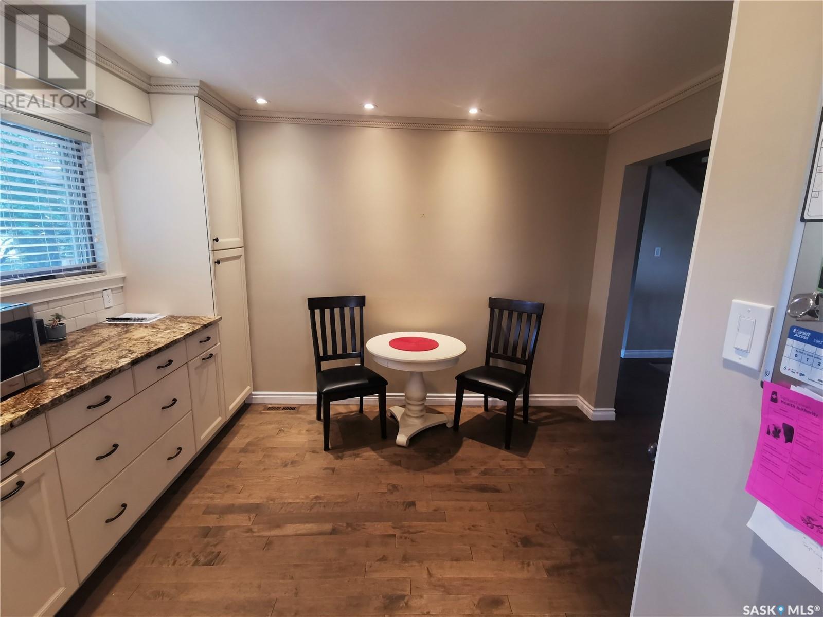 Property at 314 Dore WAY image 5