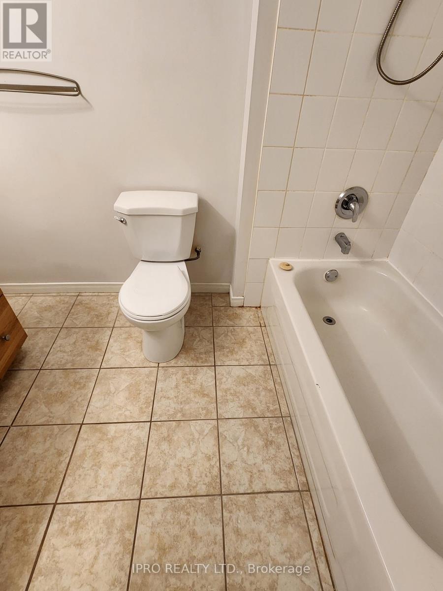 276 Watson Parkway N, Guelph, Ontario  N1E 7J5 - Photo 11 - X12105392